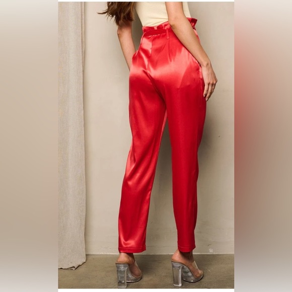 🥳HP🥳 Red Satin High Waist Pants NWT Size Small - Picture 3 of 3